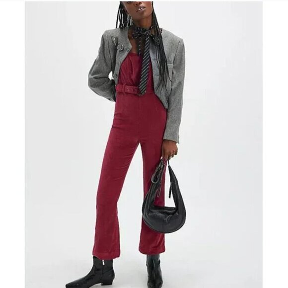 FREE PEOPLE NWT Party Starter One Piece / Holly Berry - 4 - Picture 7 of 13